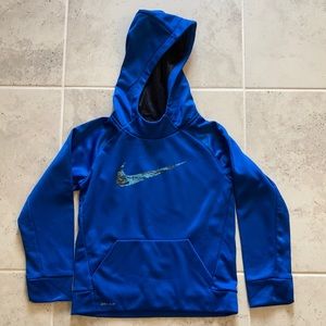 Nike boys dri-fit pull on sweatshirt